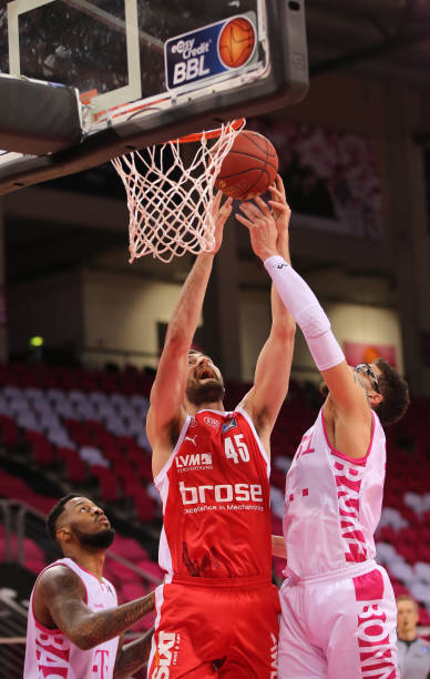 而喀麦隆整 而喀麦隆整