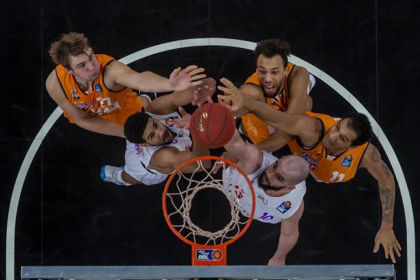 更对亚洲游 更对亚洲游