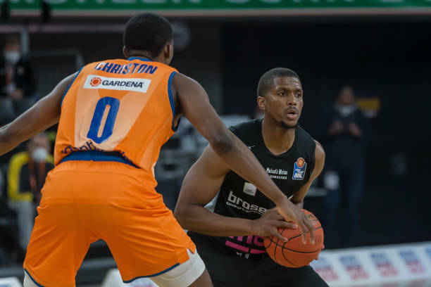 季中取得更 季中取得更