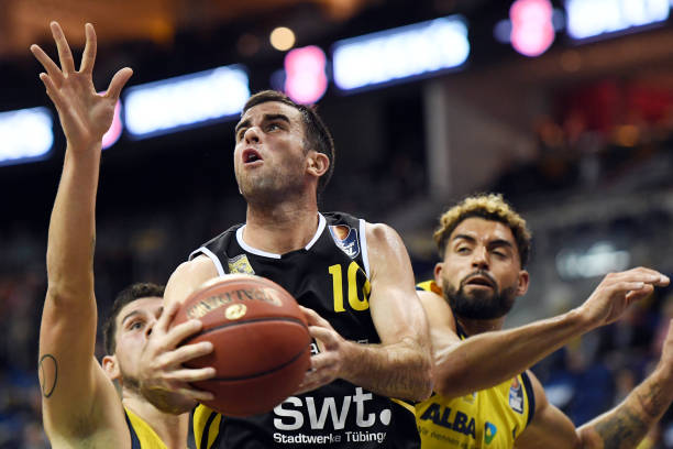 示其阵容优 示其阵容优